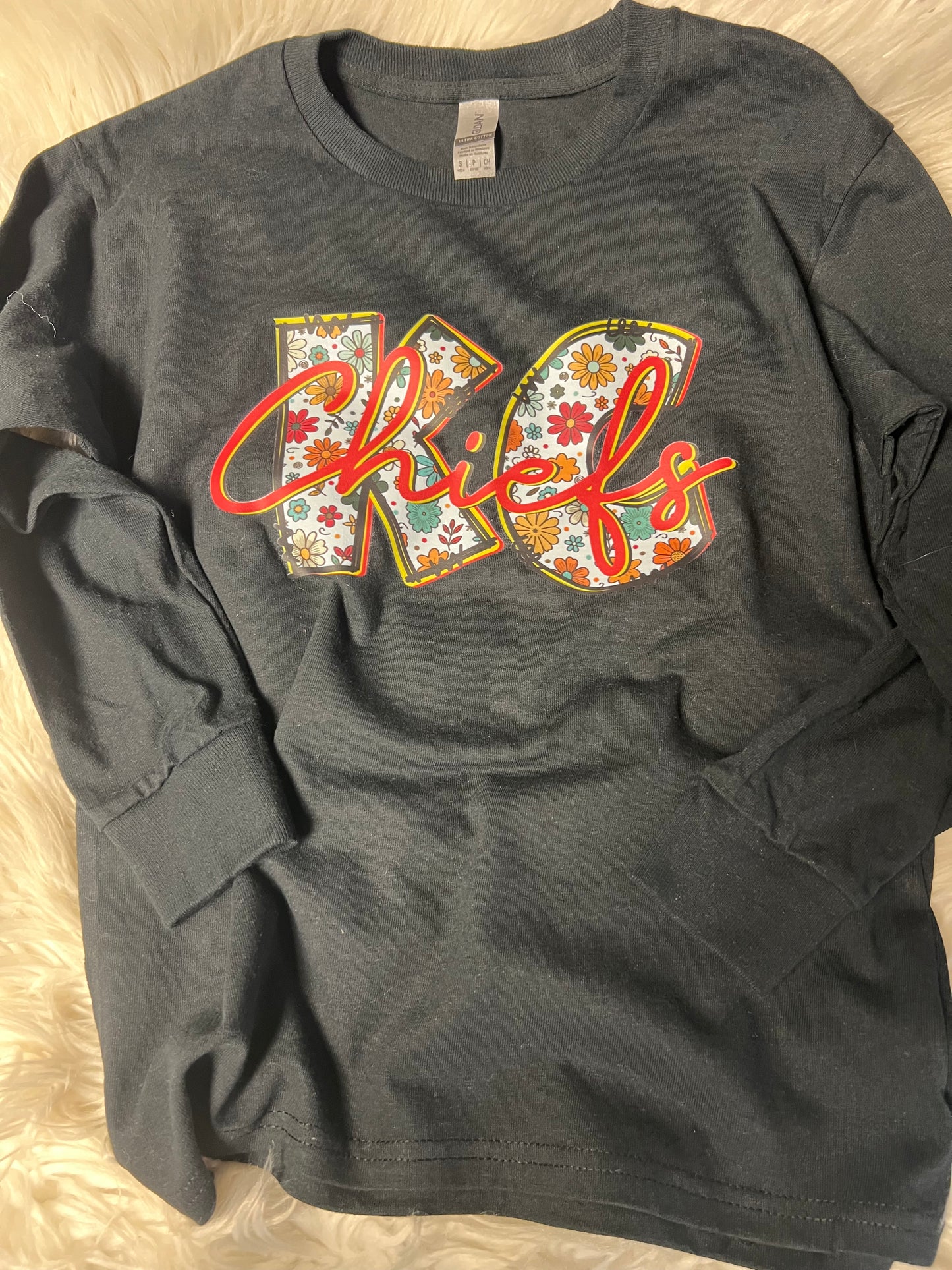 Ready to ship  youth small long sleeve