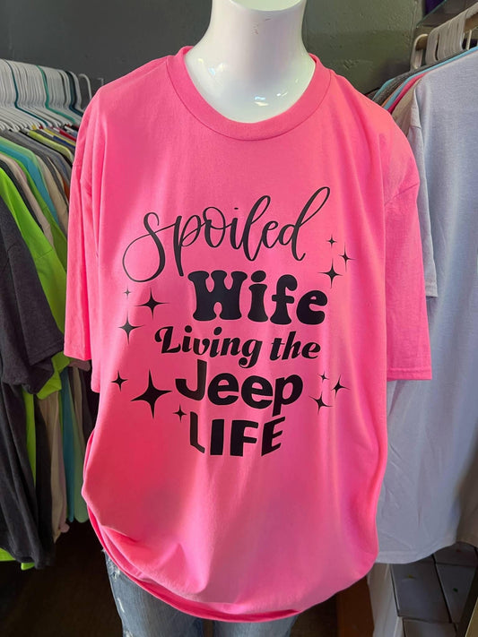 New  unisex T-shirt 4 x 4 spoiled wife color shirt is safety pink Gilden ￼