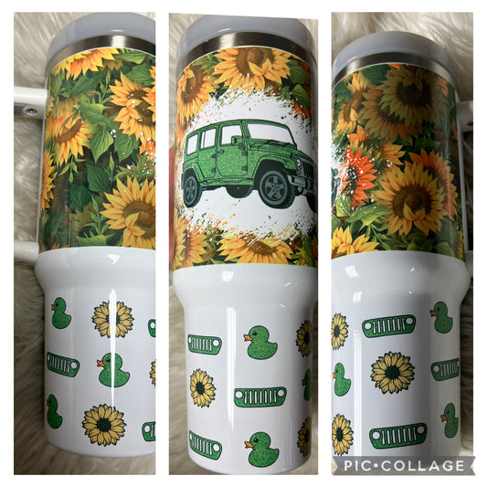 New 40 ounce green  glitter 4 x 4 Tumblr