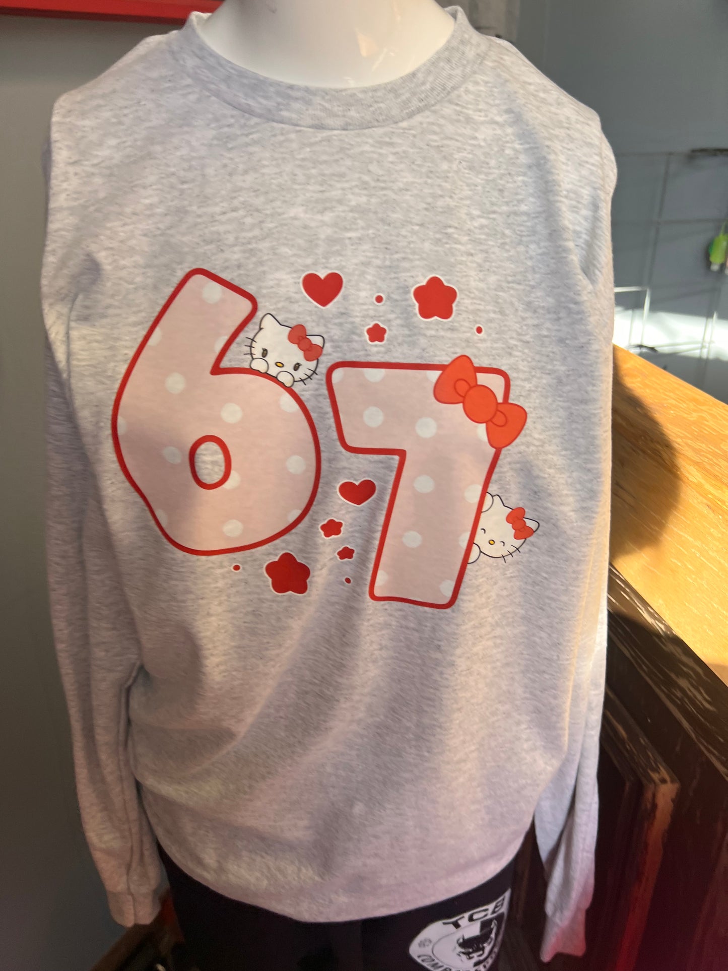 New  unisex 67