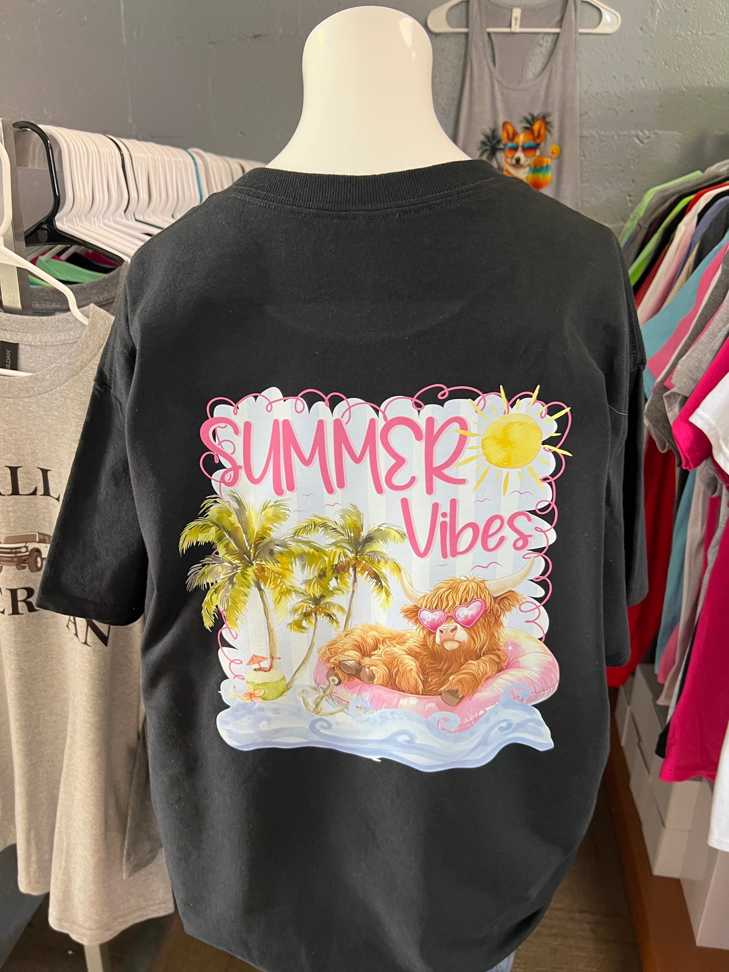 New  unisex T-shirt summer vibes Highland cow