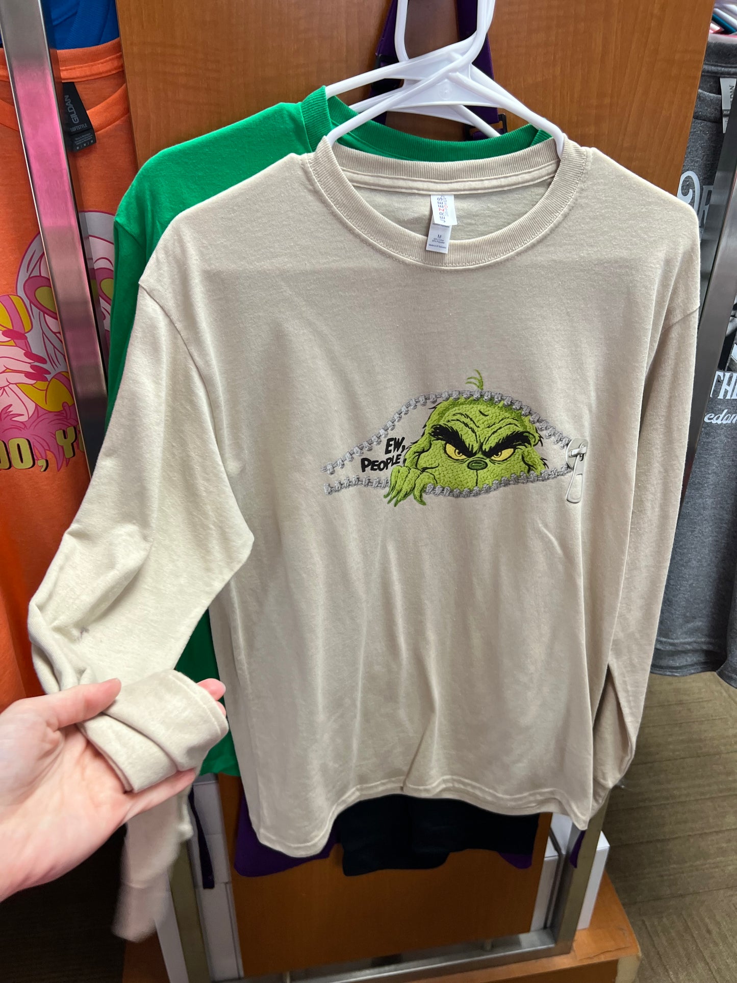 New unisex clearance T-shirt medium