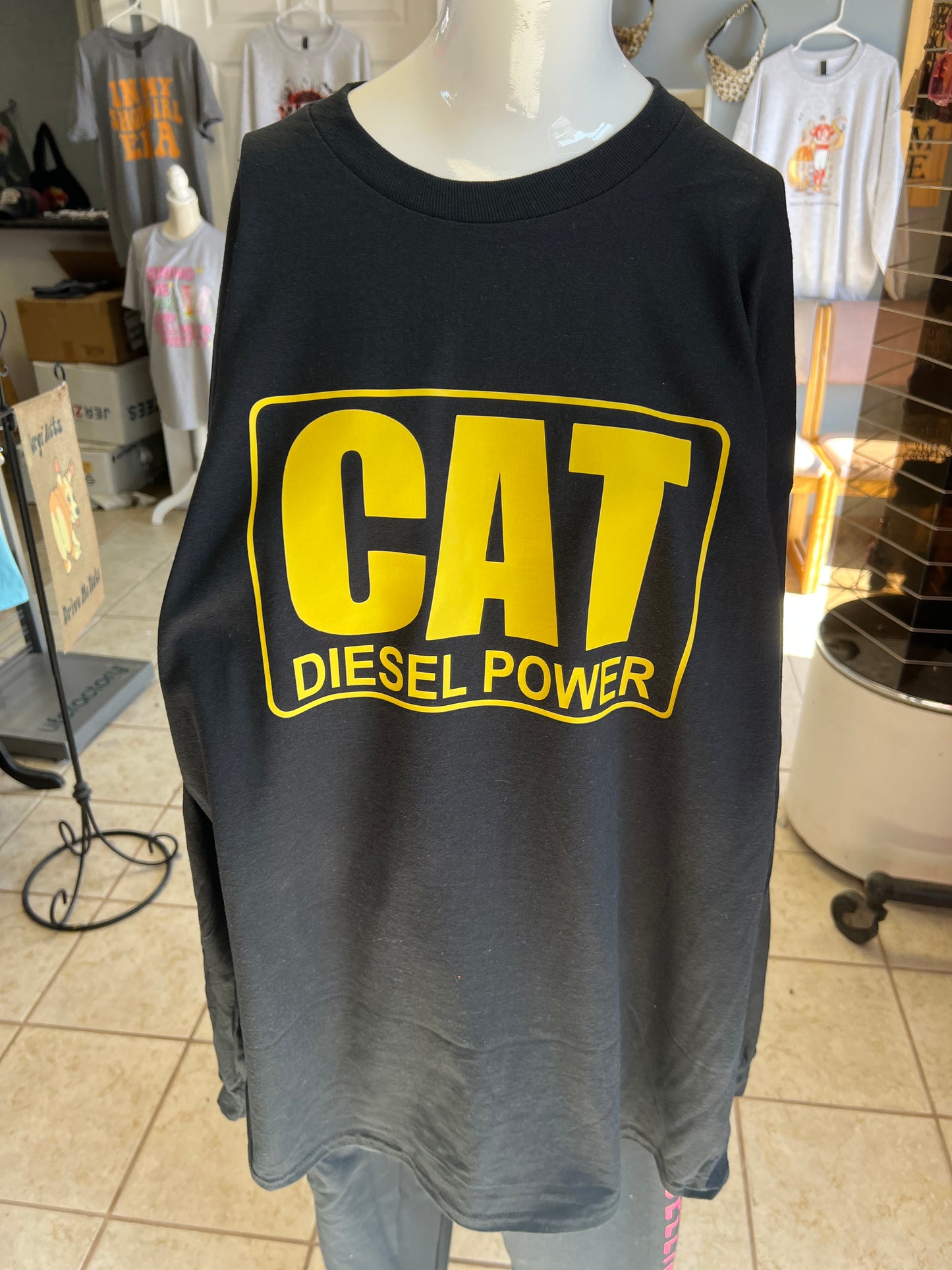 New unisex cat