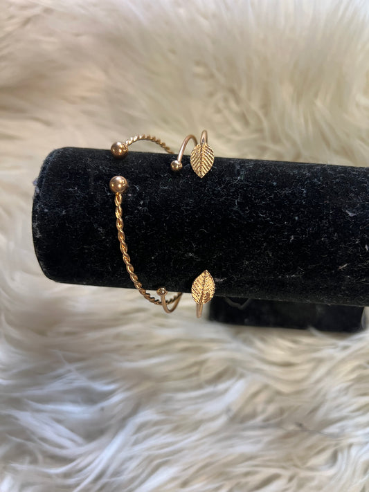 Brand new stackable bracelet gold color