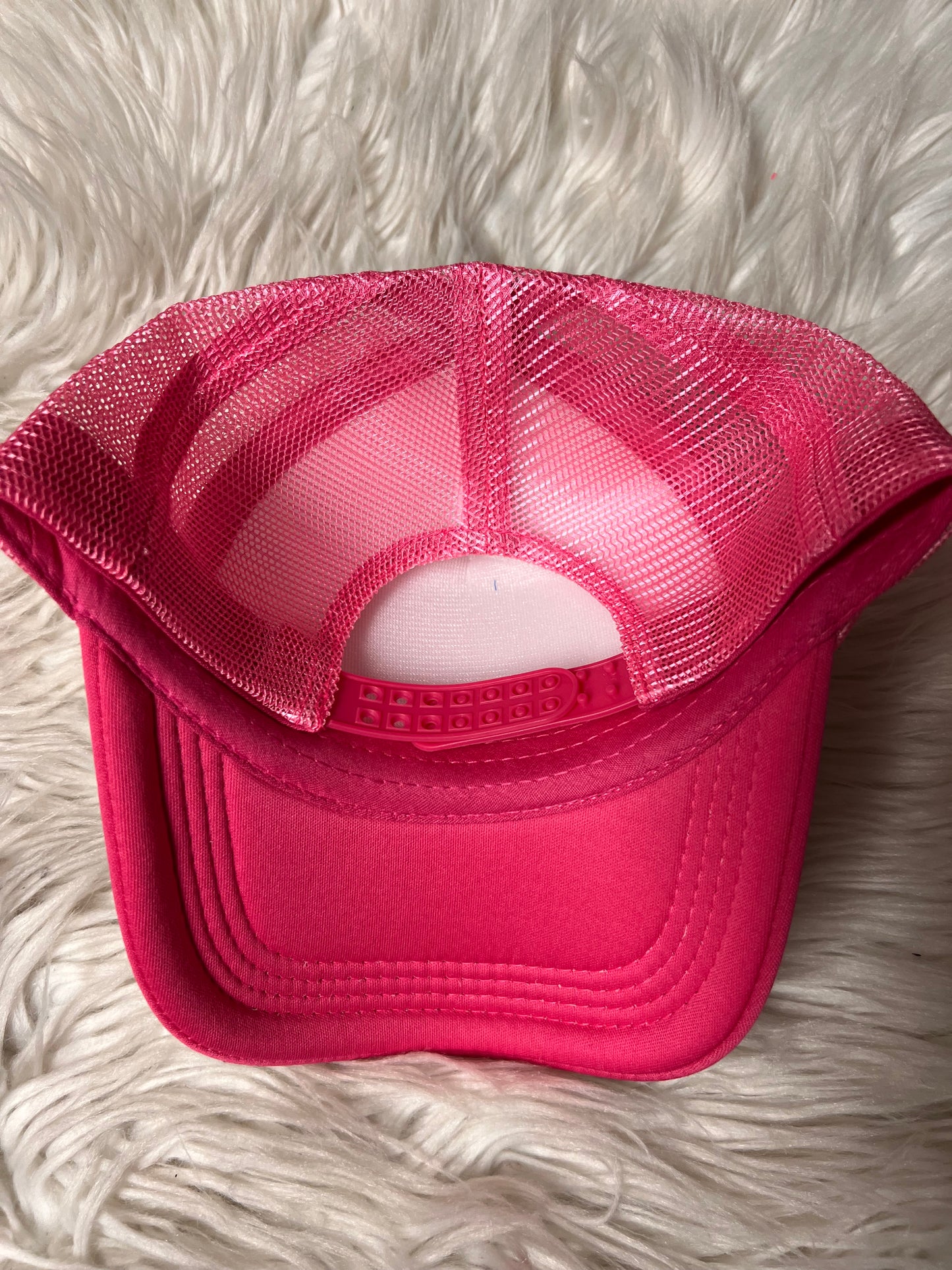New pink hat bitches be floating ￼