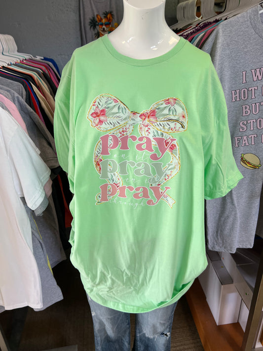 New T-shirt god pray mint green size medium
