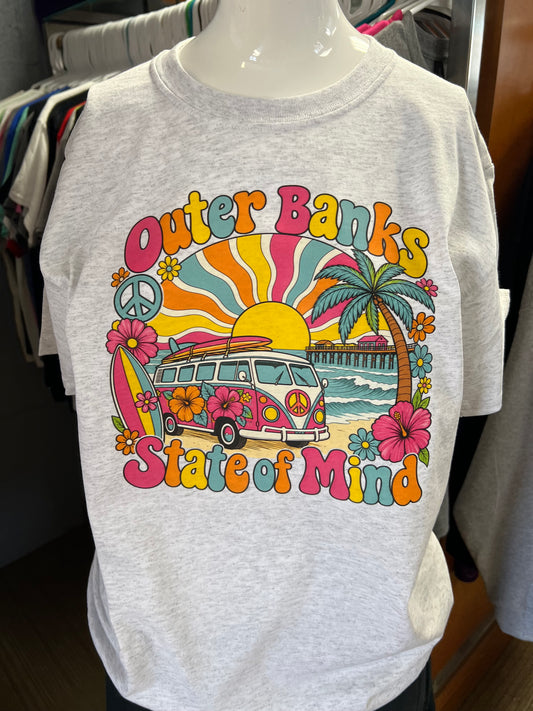 Ready to ship out Hanes  T-shirt small