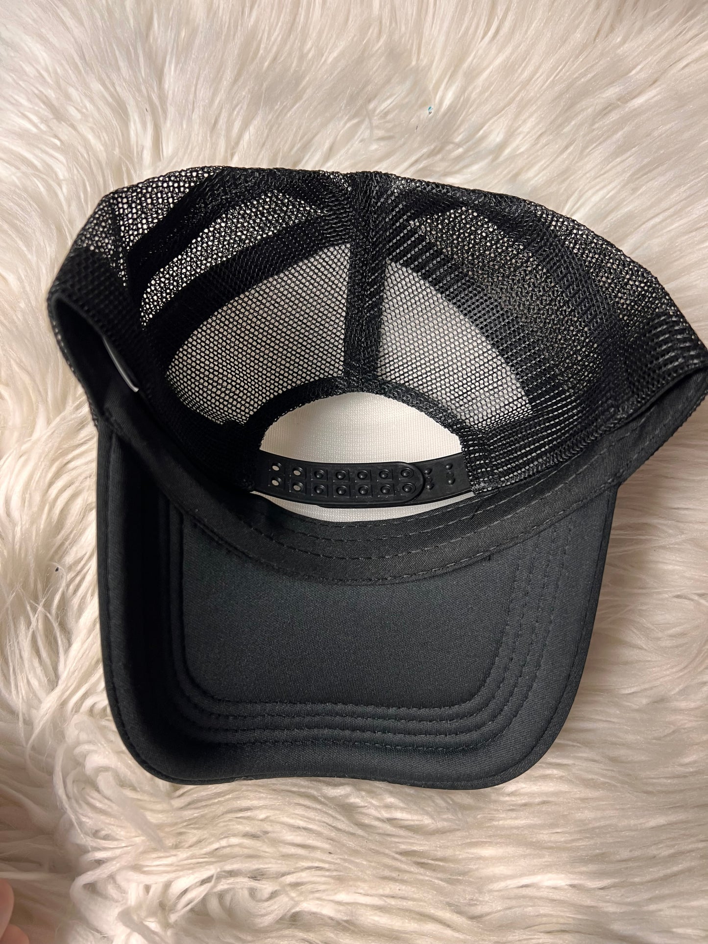 New hat coffee