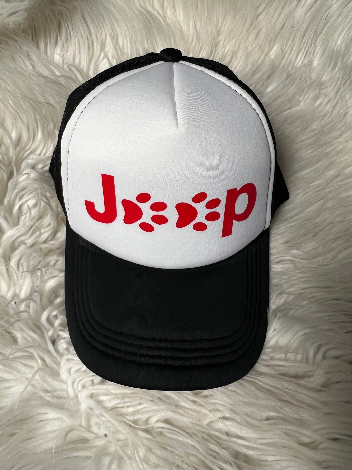 New hat red paw prints