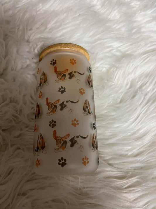 new 16 ounce glass cup with straw bloodhound