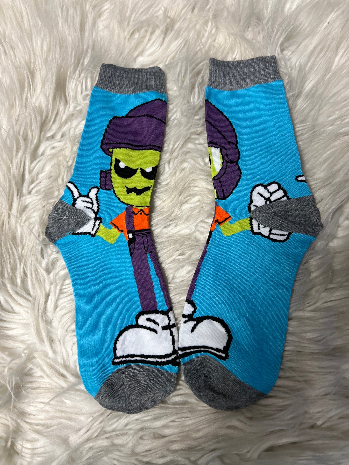 New adult one size graphic socks